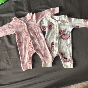 Organic baby one piece set of 2